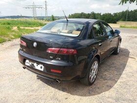 Alfa Romeo 159 3,2JTS V6 Q4 r.v.5/2006 191kW 4x4 - 2