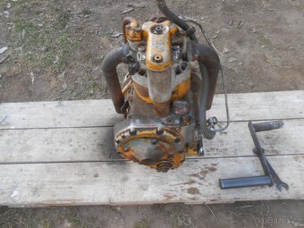 Prodám motor HATZ E79 - 2
