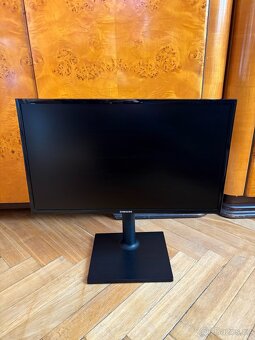 Poškozený monitor Samsung F24T400FHR - 2