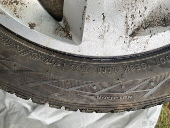 Zimní Nexen Winguard Snow G wh2 195/50 r15 4x100 - 2