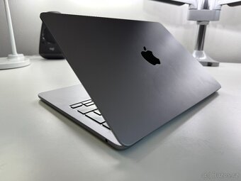 Apple MacBook Air M2 2022 13¨ (8 GB RAM, 256 GB SSD) - 2