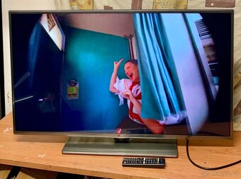 Led Smart LG televizor - 2