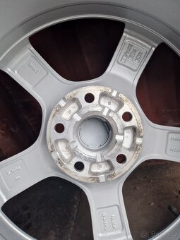 5x112 r17 kola disky terraco tiguan kodiaq q3 alu 17 215 65 - 2