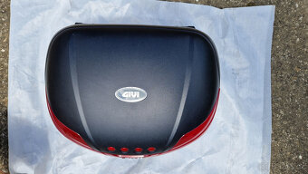 Kufr na motorku (Topcase) Givi V46N s plotnou Kappa - 2