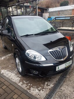 Lancia Musa 1.4 8V +LPG model ECO CHIC - 2
