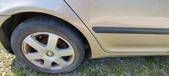 Octavia 2 na opravu nebo ND, 1.6FSI 85kW - 2