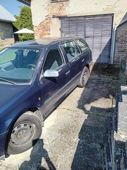 Škoda Octavia combi 1,6 benzín - 2