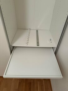 Výsuvný věšák do skrine Ikea - 2