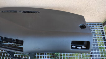 Palubní deska VW Bora - 2