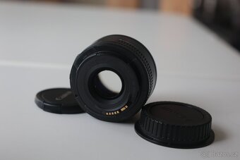 Canon EF 50mm f/1,8 II - 2