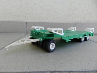 PODVALNÍK P32 - ITES r. 1980 - ČSSR - 2