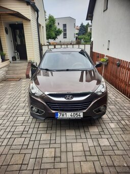 Hyundai ix35, 1.7 CDRi, tažné + zimní pneu - 2
