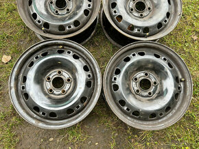4 ks plechových disků VW, Škoda, Seat 15" 5x100 6J et38 - 2