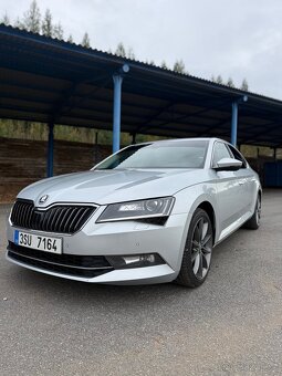 • Škoda Superb 3 2.0TDI 110kw • - 2