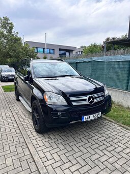 Mercedes-Benz GL320 CDI - USA verze 7 míst - 2
