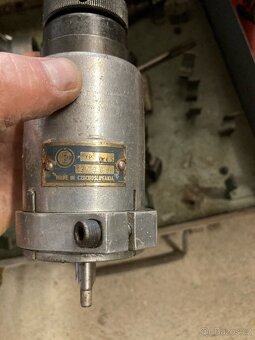 Uhlove nastavce na vrtacku - 2