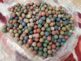 Retro skleněné a hliněné kuličky na cvrnkání - 2