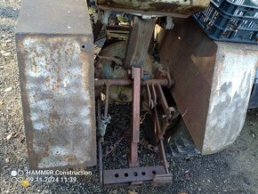 Malotraktor domácí výroby - 2