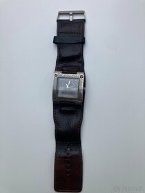 Vintage pánské hodinky GUESS – limitovaná edice s příběhem - 2