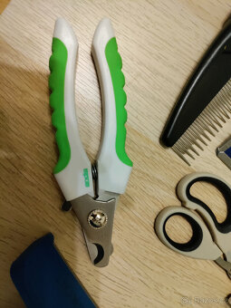 hřeben na psa nůžky na drápky kartáč na psa - 2