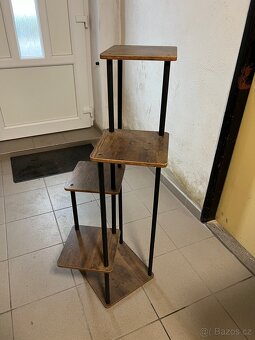 Stojan na kytky - 2
