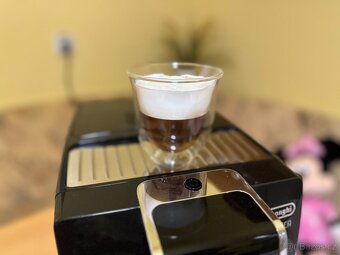 Automaticky kavovar Delonghi Dynamica - 2