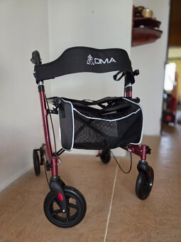 Nové skládací chodítko DMA - 2