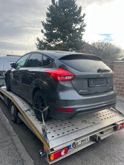 Ford focus St-line - 2