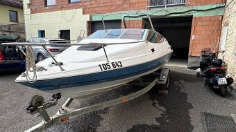 Bayliner Capri 2250 - 2