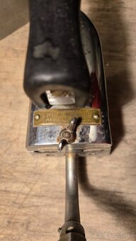 Starožitné žehličky - 2