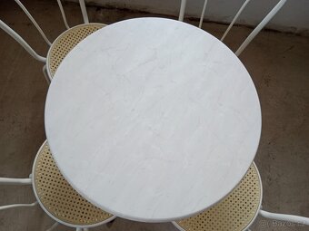 Stůl/ werzalitová stolová deska - průměr 80 cm - 2