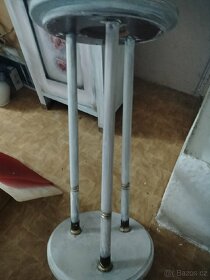 Starožitný stolek provensal - 2