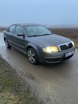 Škoda Superb 2.5TDI - 2