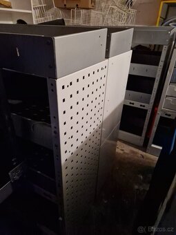 Regály do dodávky - ponk do dodávky - 2