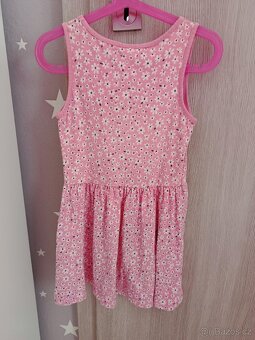 Dívčí šatičky 116/122 C&A - 2