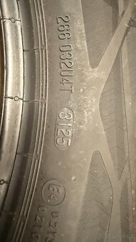 Continental 215/60 R18 - 2