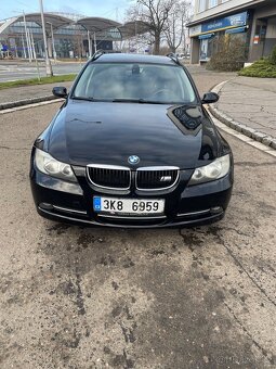 BMW e91 318i - 2