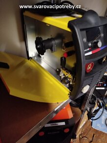 GeniMig®220LCD - 2