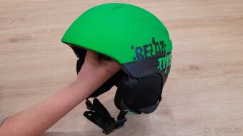 Sportovní helma Relax Twister 49-52 cm (zeleno-černá) - 2