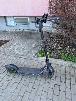 Prodám elektro koloběžku nynebot By Segway - 2