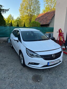Astra Sports Tourer 2019, vada vstřikovačů - 2
