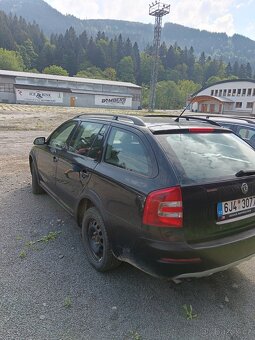ŠKODA OCTAVIA SCOUT - 2