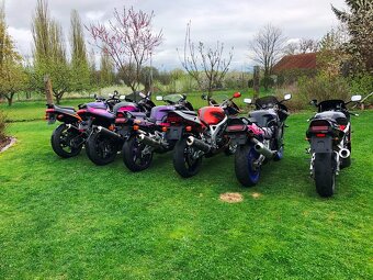 K prodeji Honda CBR, Suzuki GSXR, Kawasaki ZXR - 2