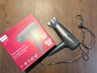 PHILIPS Hair Dryer 5000 - 2