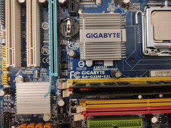 Stará základní deska + CPU + RAM + cooler - 2