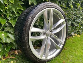 ALU KOLA AUDI RS - 2