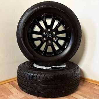 TOYOTA LANDCRUISER 6x139,7 R18 ET25+CELOROČNÍ 265/60R18 - 2