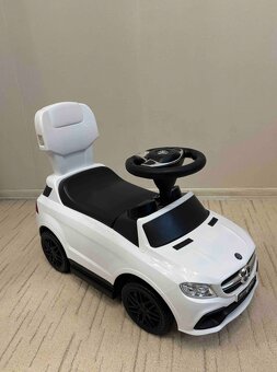 Auto odrážedlo s vodící tyčí - 2