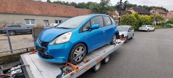 Honda jazz 2g na náhradní díly rv. 2009 - 2