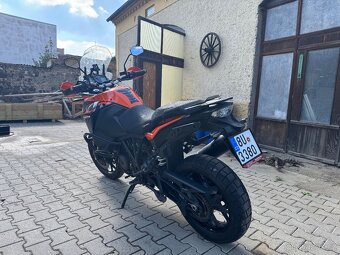 KTM 1090 - 2